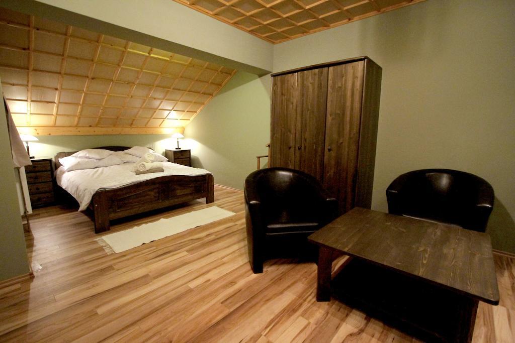 Patkoszeg Vendeghaz Hotell Kaposfo Rom bilde